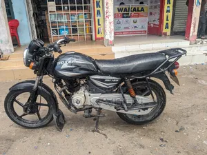 Bajaj Boxer 125 2024 Black
