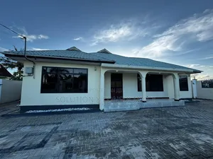 4bdrm House in Bunju for rent