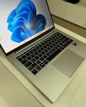 New Laptop HP EliteBook 840 G11 16GB Intel Core Ultra 7 SSD 512GB