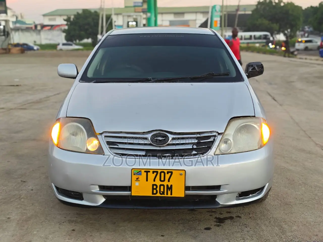 Toyota Corolla 2000 Silver