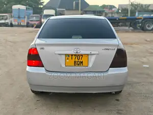 Toyota Corolla 2000 Silver