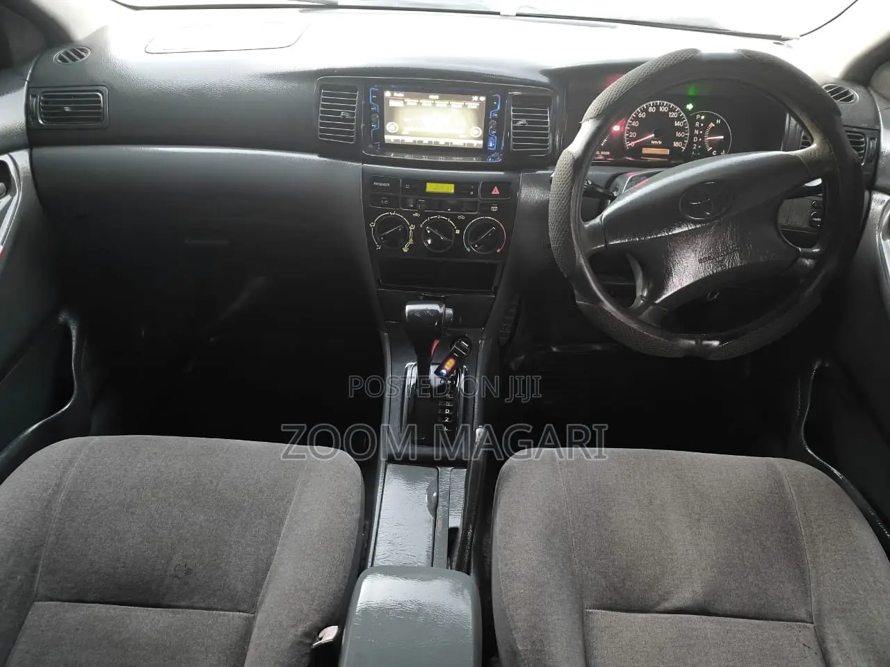 Toyota Corolla 2000 Silver