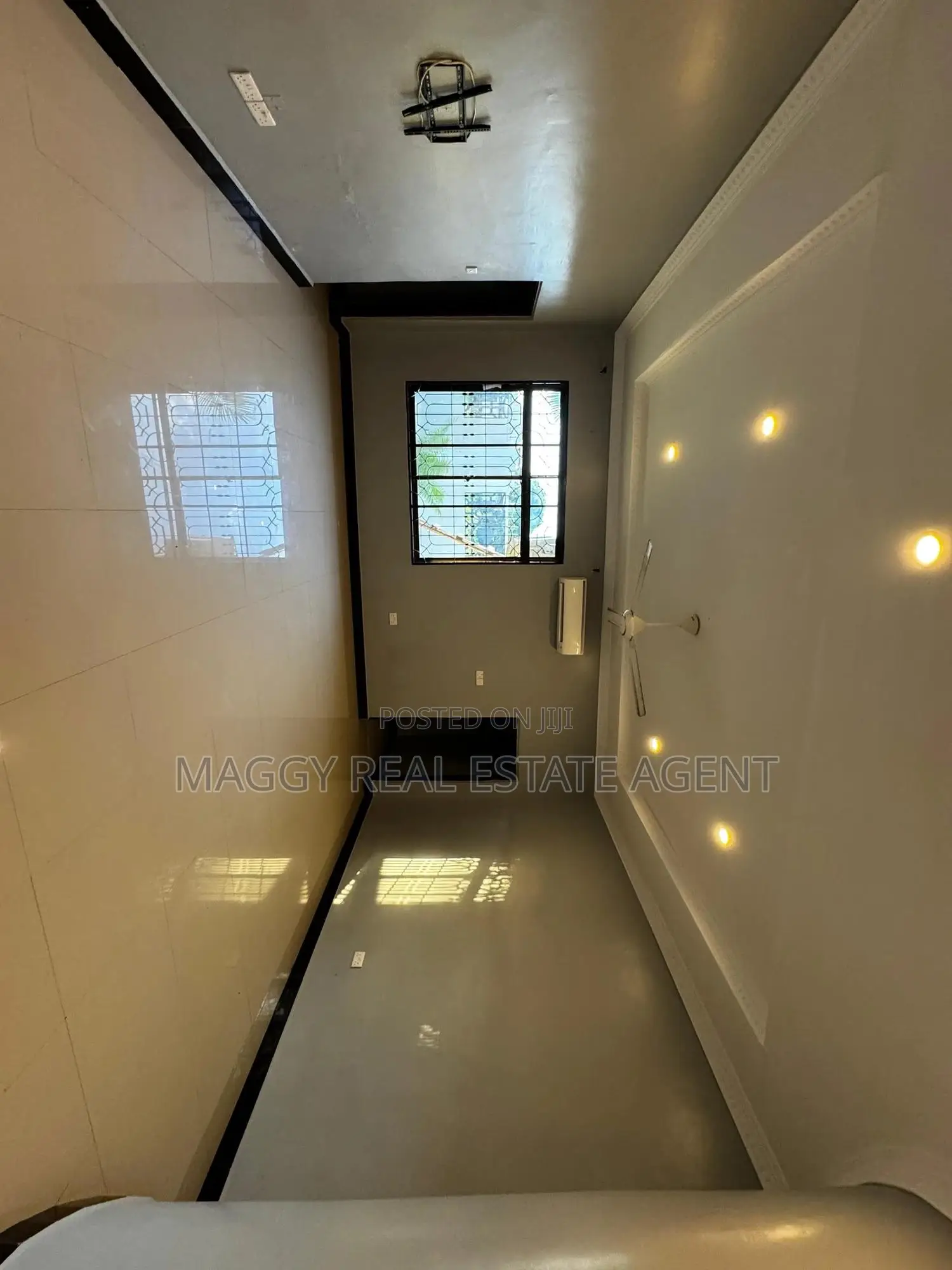 4bdrm House in Bunju Beach for rent