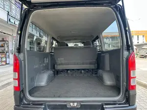 New Toyota HiAce 2006 Black