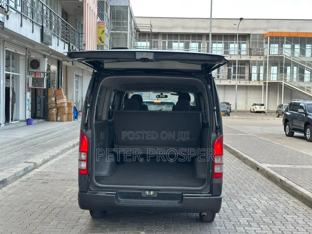 New Toyota HiAce 2006 Black