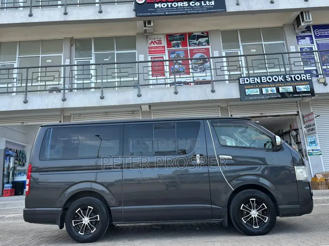 New Toyota HiAce 2006 Black