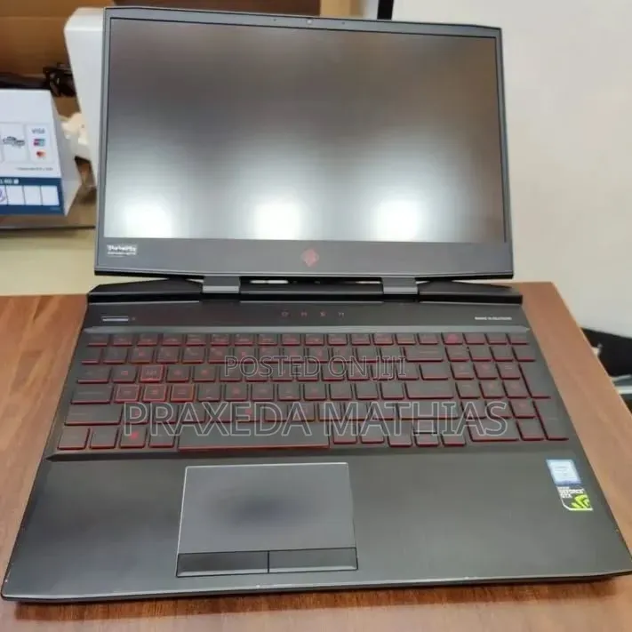 Laptop HP Omen 15-ce0xx 16GB Intel Core i7 SSD 512GB