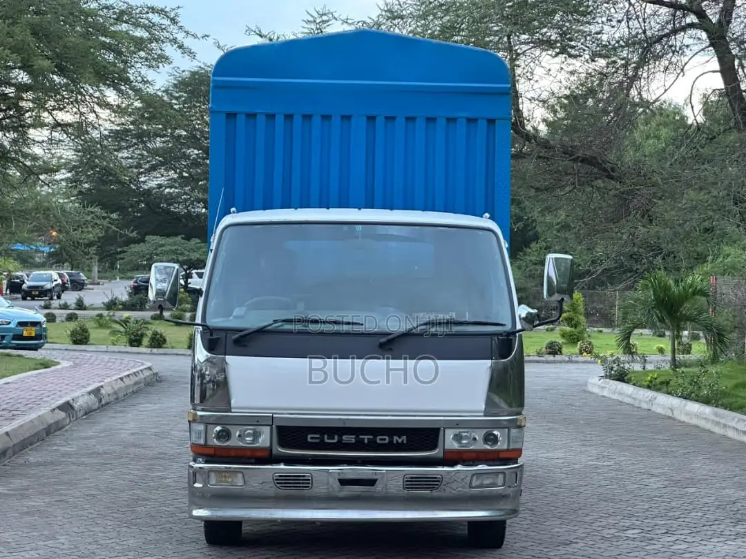 Mitsubishi Canter 1998 Blue