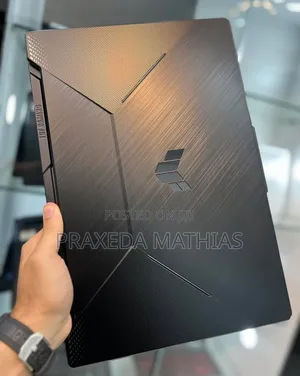 Laptop Asus TUF Gaming F16 16GB Intel Core i9 SSD 1T