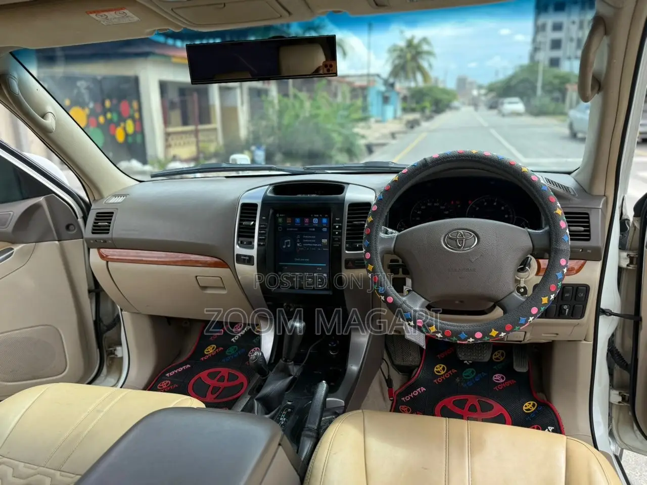 Toyota Land Cruiser Prado 2005 White
