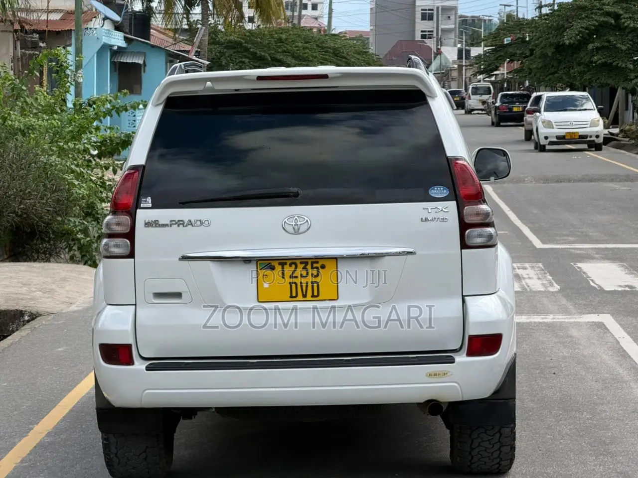 Toyota Land Cruiser Prado 2005 White