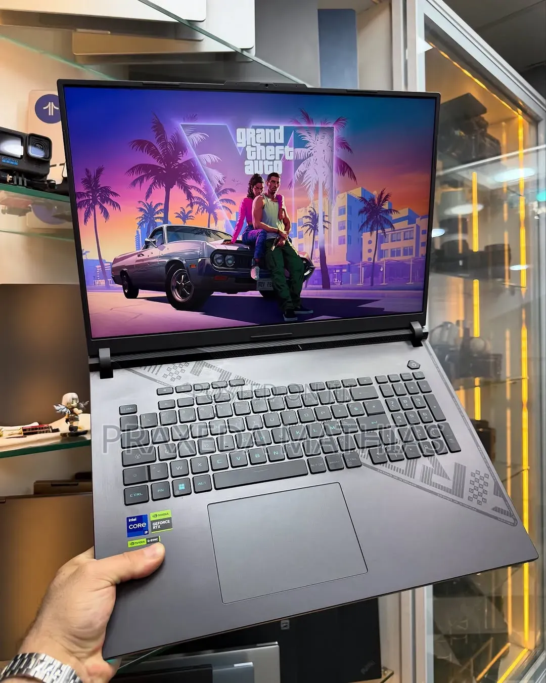 Laptop Asus ROG Strix G17 16GB Intel Core i9 SSD 1T