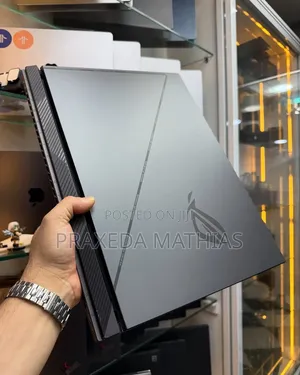 Laptop Asus ROG Strix G17 16GB Intel Core i9 SSD 1T