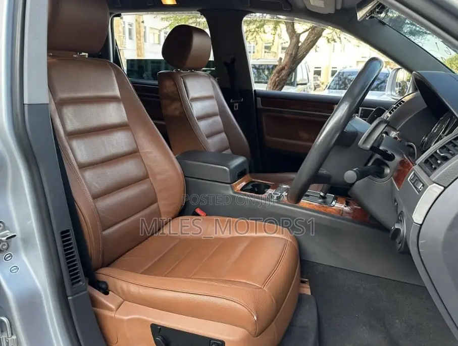Volkswagen Touareg 2007 Silver