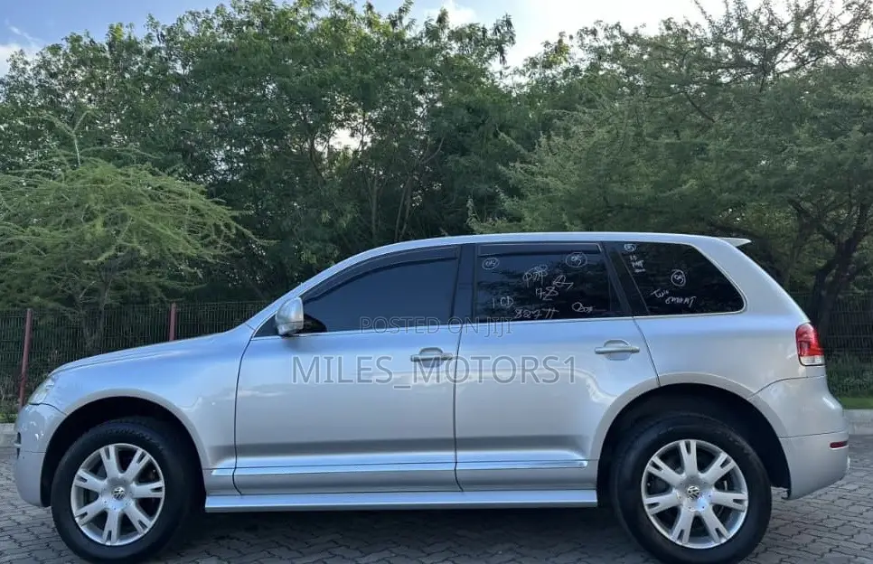 Volkswagen Touareg 2007 Silver
