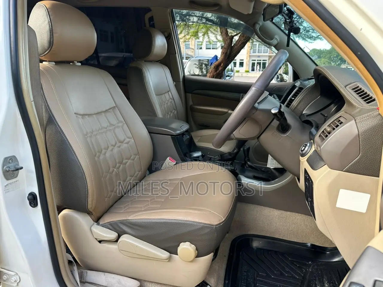 Toyota Land Cruiser Prado 2007 White