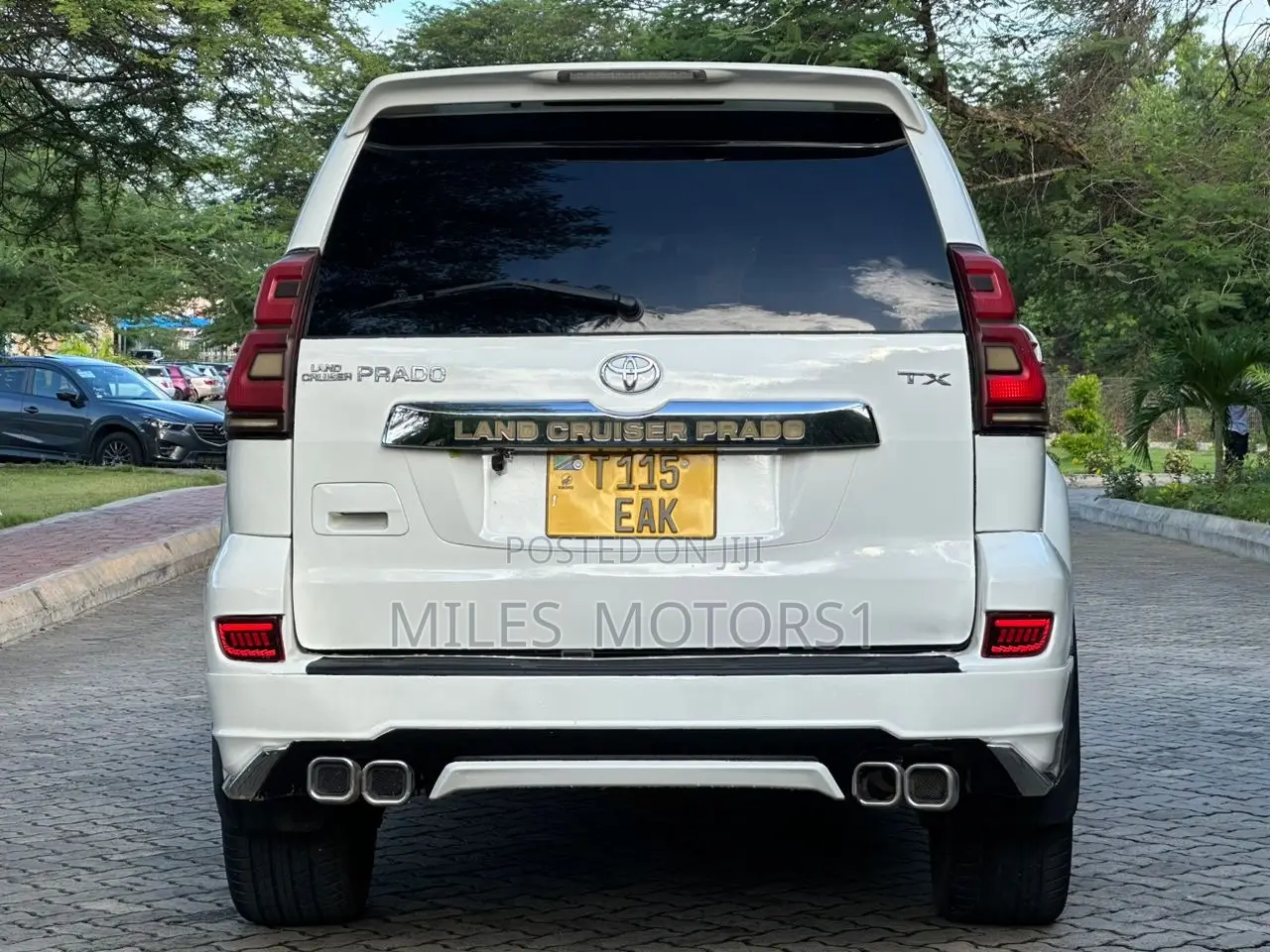Toyota Land Cruiser Prado 2007 White