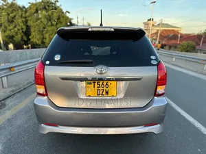 Toyota Wish 2006 Beige