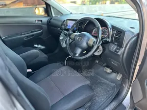 Toyota Wish 2006 Beige