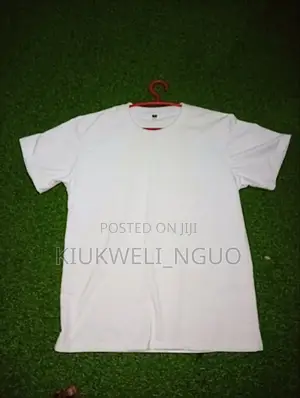 Plain T-Shirt
