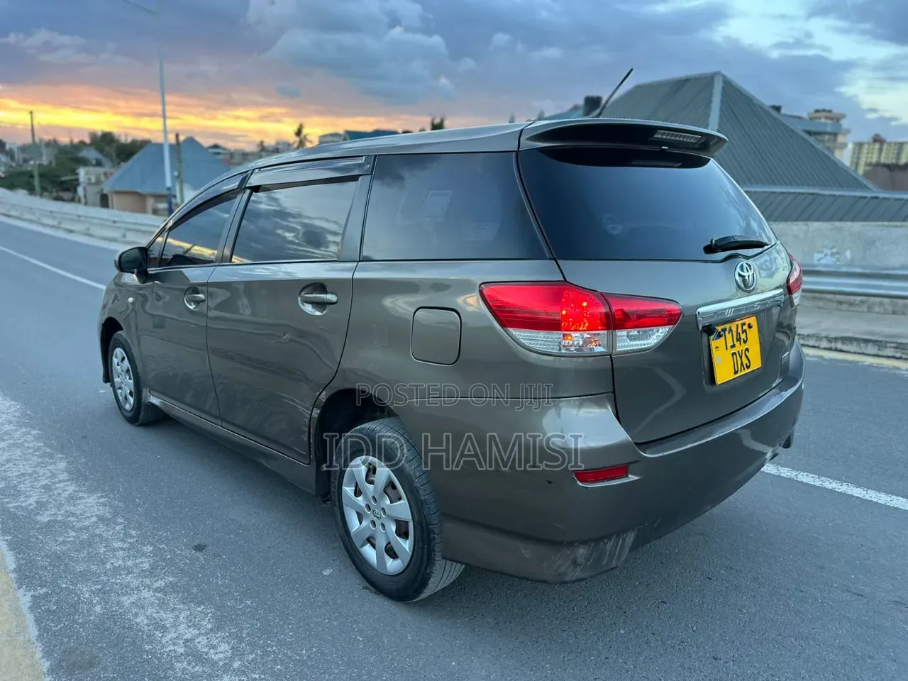 Toyota Wish 2011 Gray