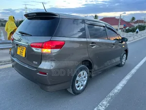 Toyota Wish 2011 Gray