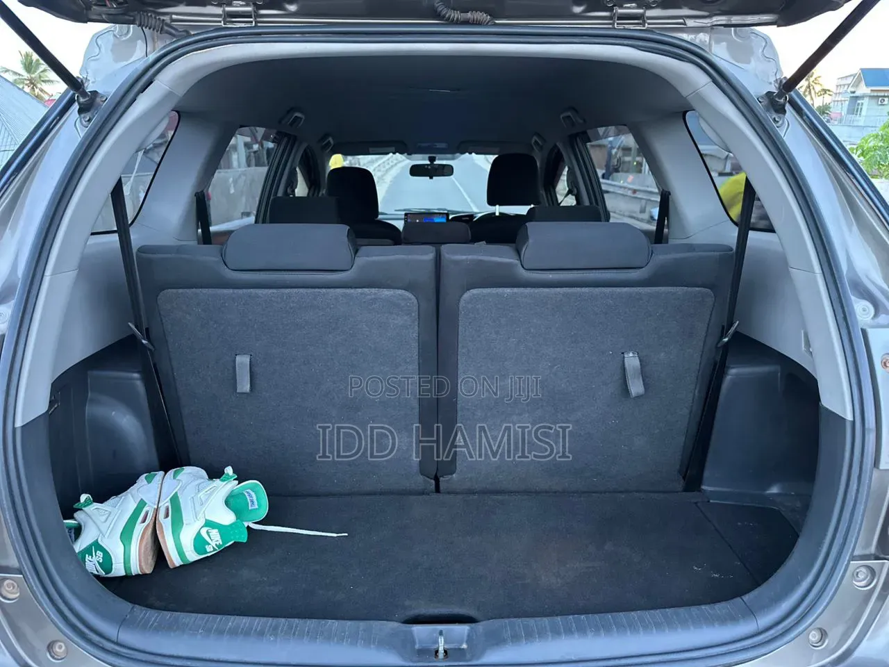 Toyota Wish 2011 Gray