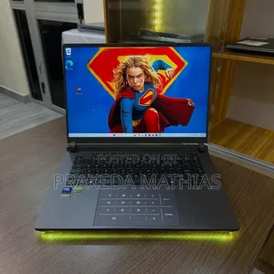 New Laptop Asus ROG Strix G16 G614 32GB AMD Ryzen 9 SSD 1T