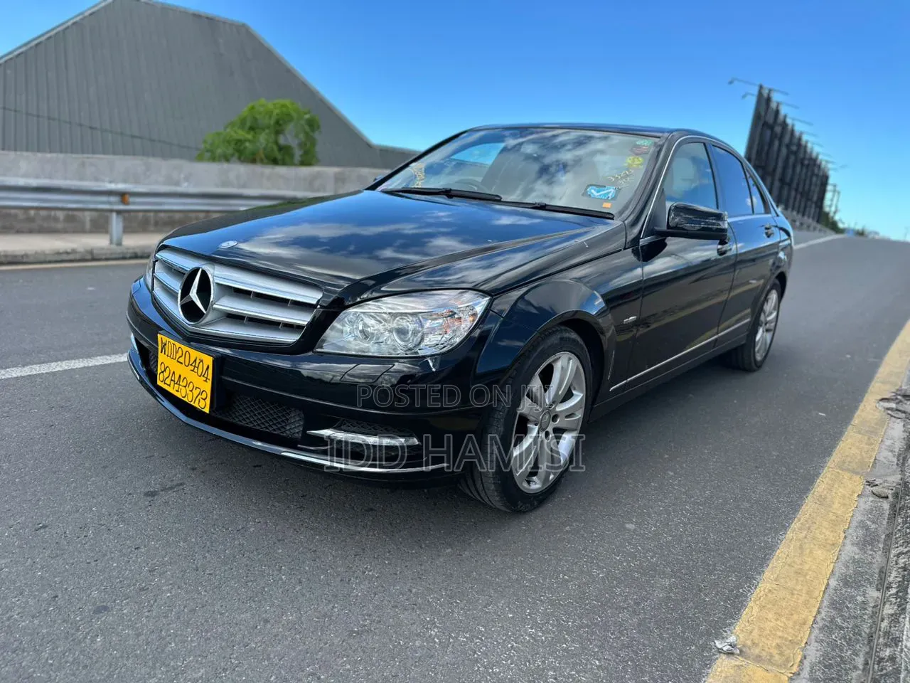 Mercedes-Benz C200 2010 Black