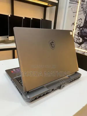New Laptop MSI Vector 16 HX AI A2XWIG 32GB Intel Core Ultra 9 SSD 1T