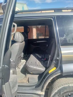 Toyota Land Cruiser Prado 2007 Gray