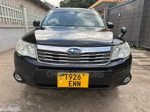 Subaru Forester 2012 Black