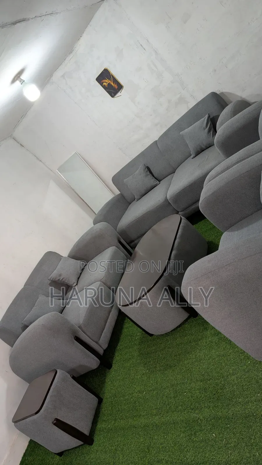 Sofa Ya Watu Saba
