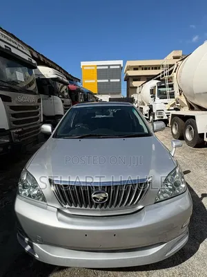Toyota Harrier 2011 Silver