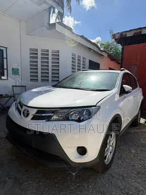 Toyota RAV4 2018 White
