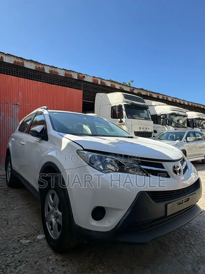 Toyota RAV4 2018 White