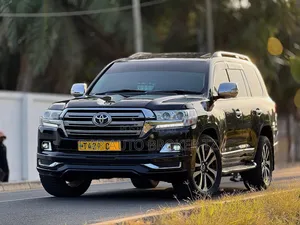 Toyota Land Cruiser 2013 Black