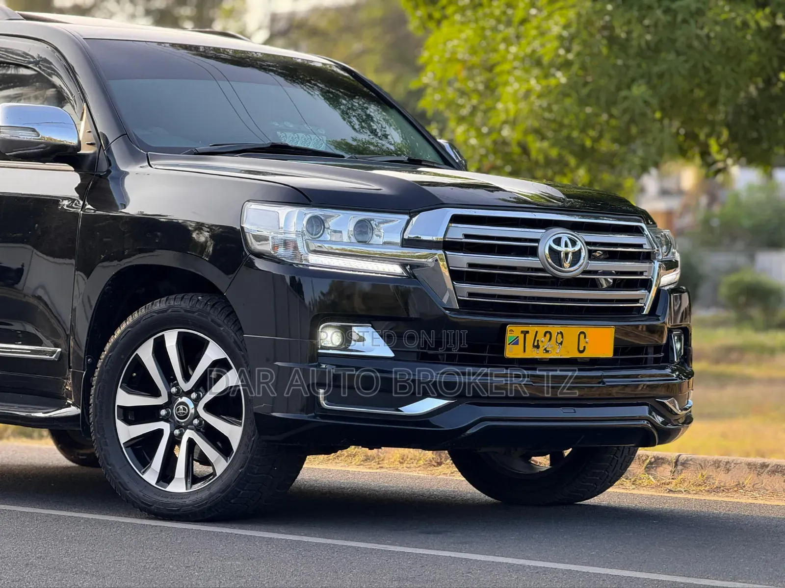 Toyota Land Cruiser 2013 Black
