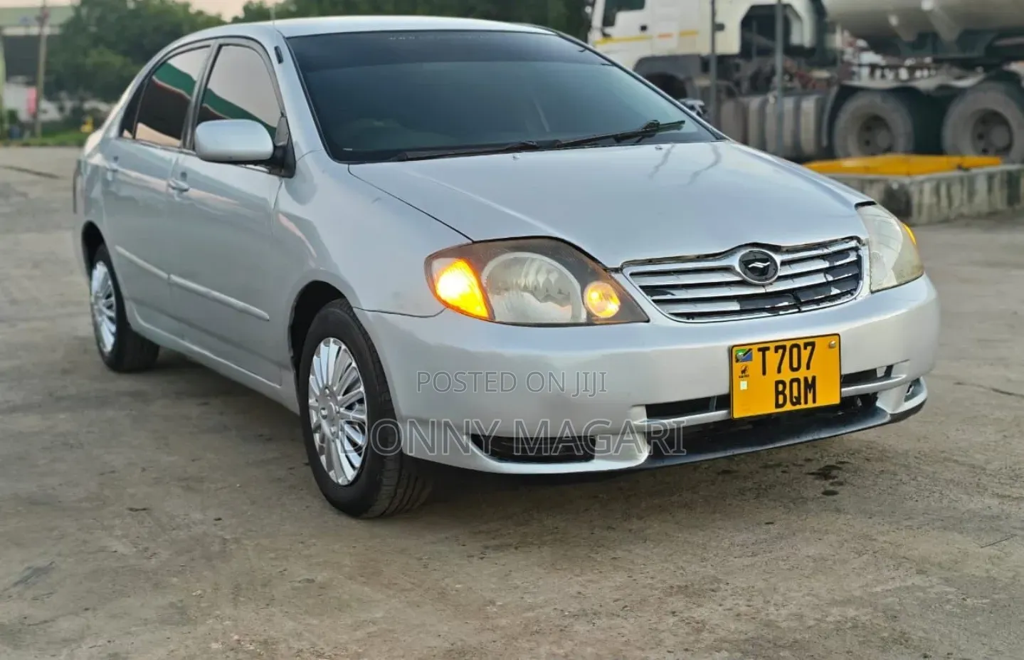 Toyota Corolla 2000 Silver