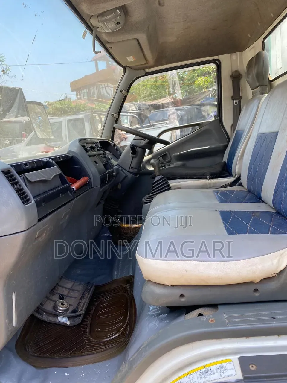 Mitsubishi Canter