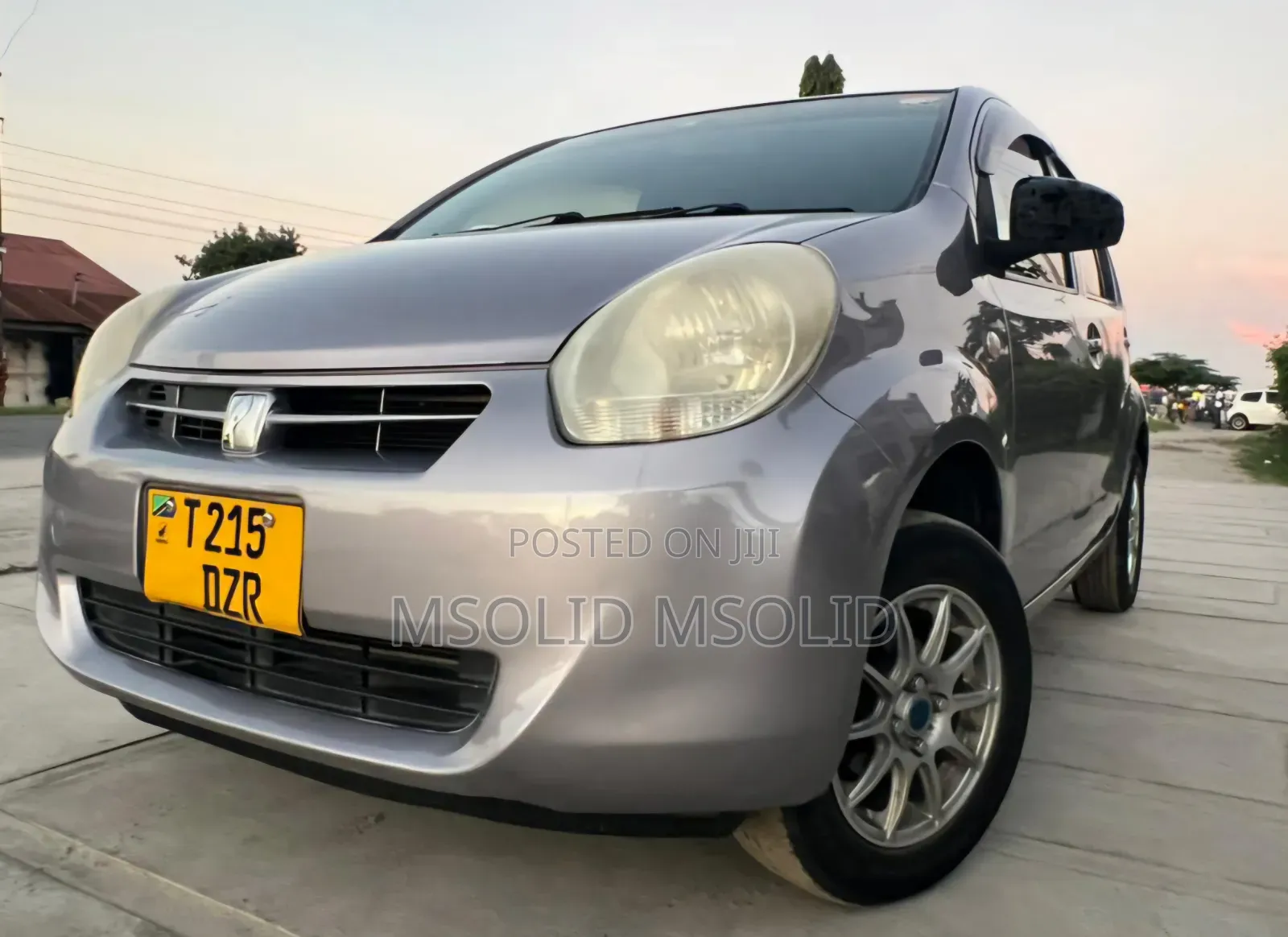 Toyota Passo 2011 Gold