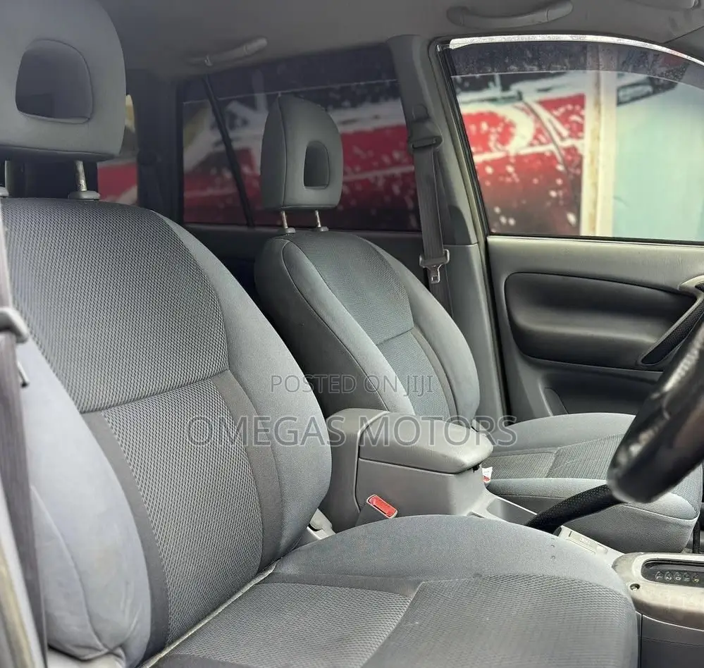 Toyota RAV4 Automatic 2003 Black