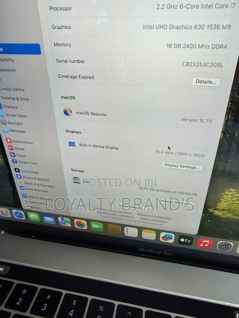 New Laptop Apple MacBook Pro 2018 16GB Intel Core i7 SSD 256GB