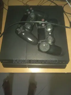 Play Station 4