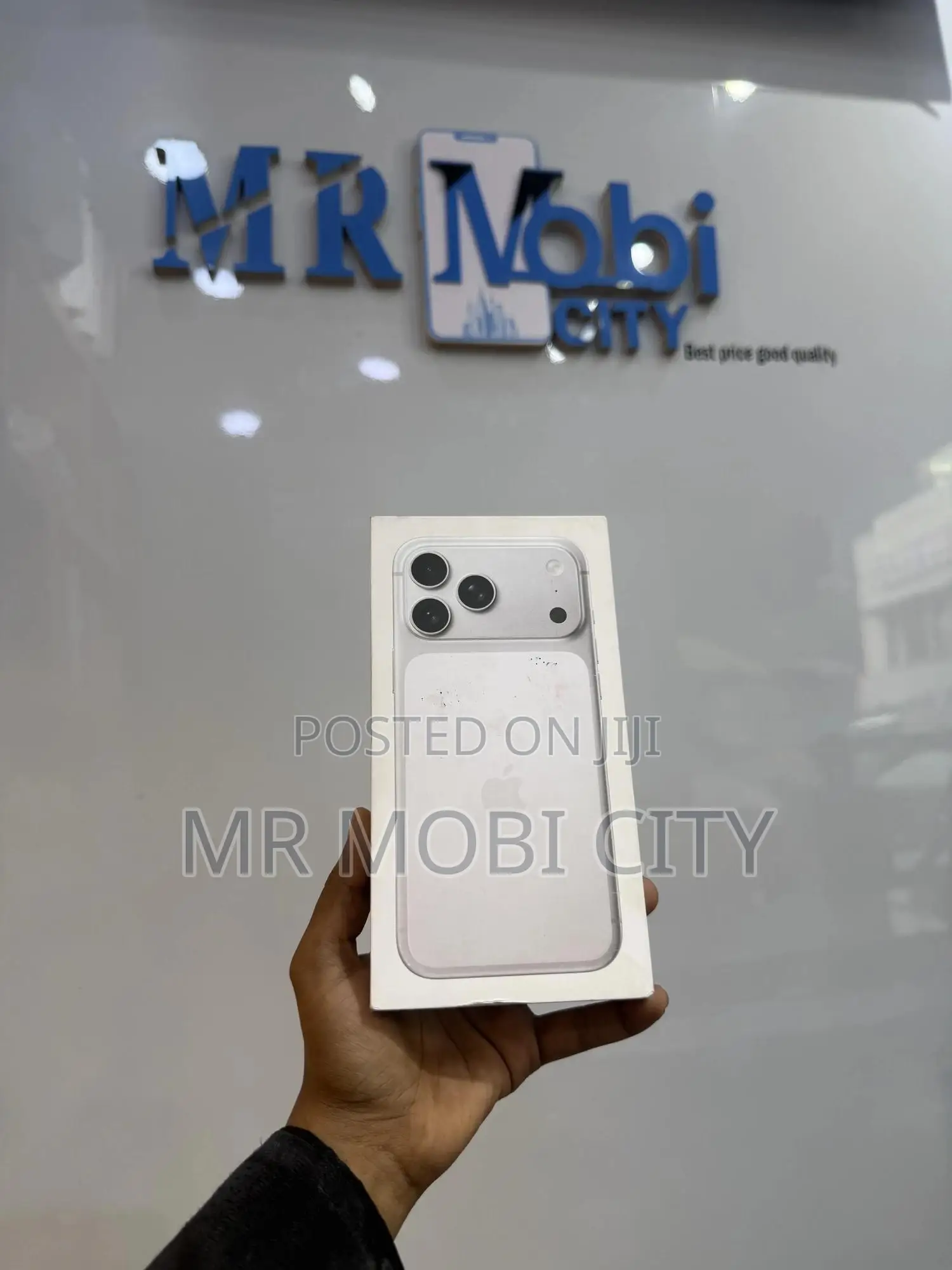 New Apple iPhone 17 Pro Max 1 TB Silver