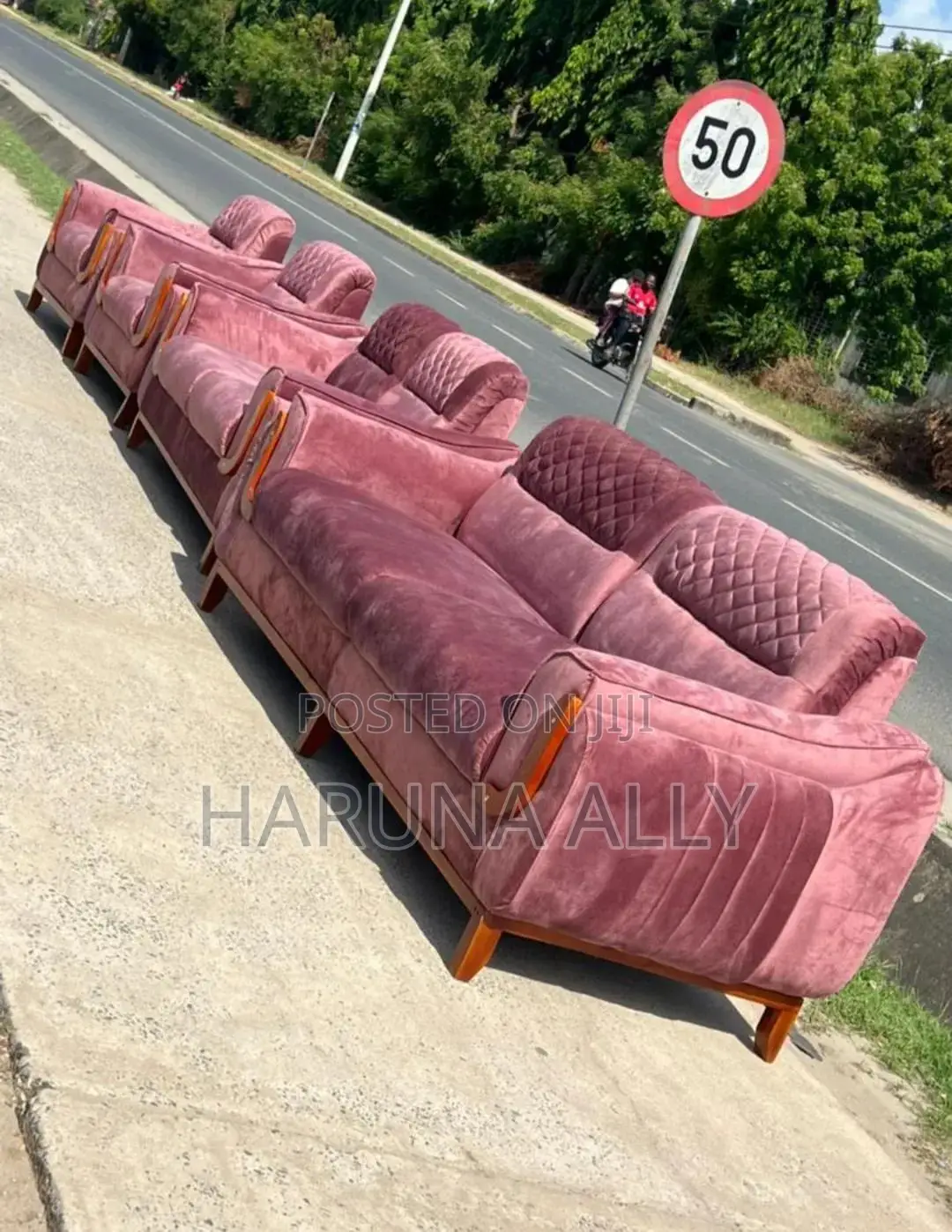 Sofa Ya Watu Sita