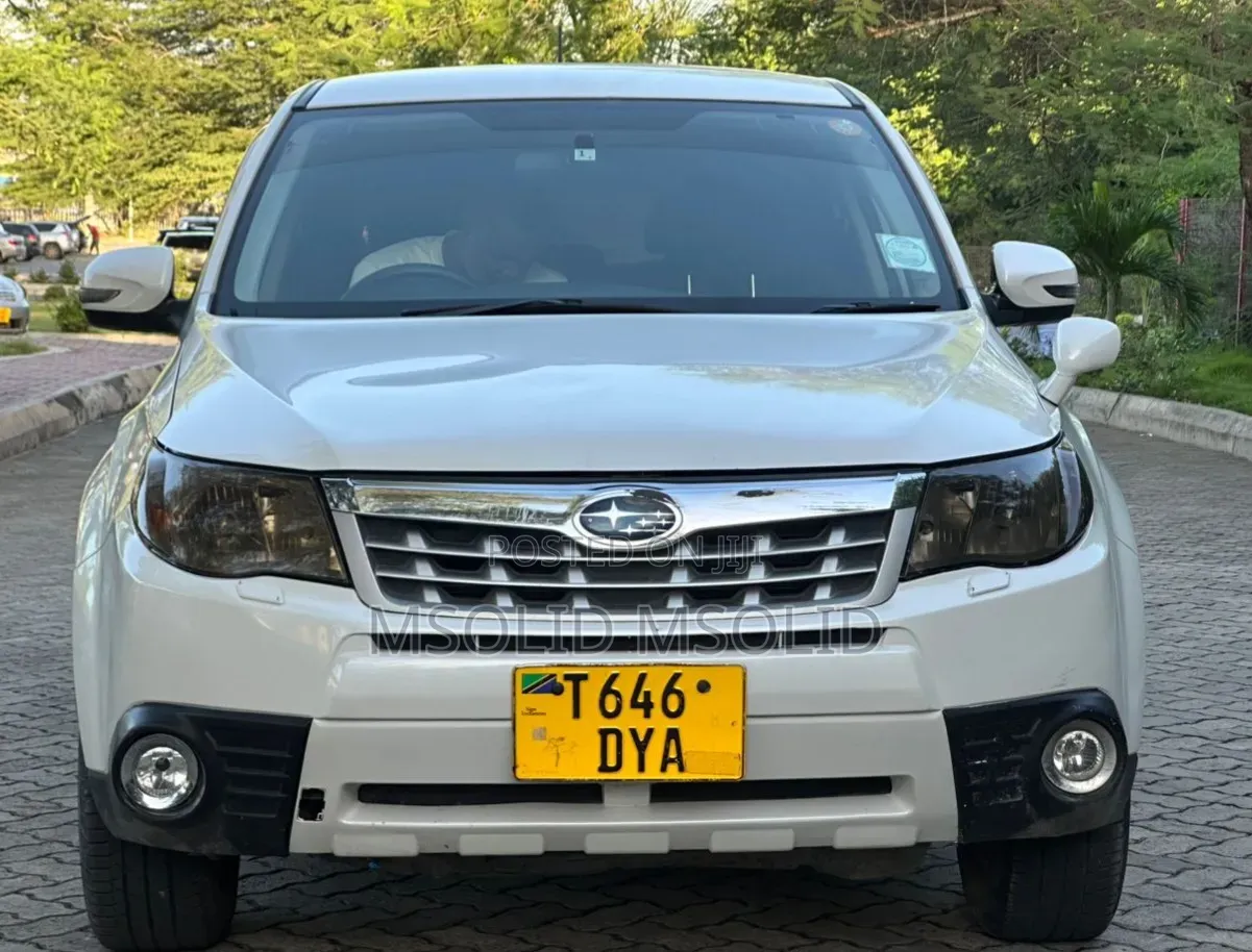 Subaru Forester 2012 White