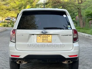 Subaru Forester 2012 White