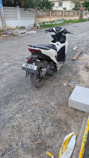 Honda 2012 White
