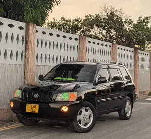 Toyota Kluger 2001 Black